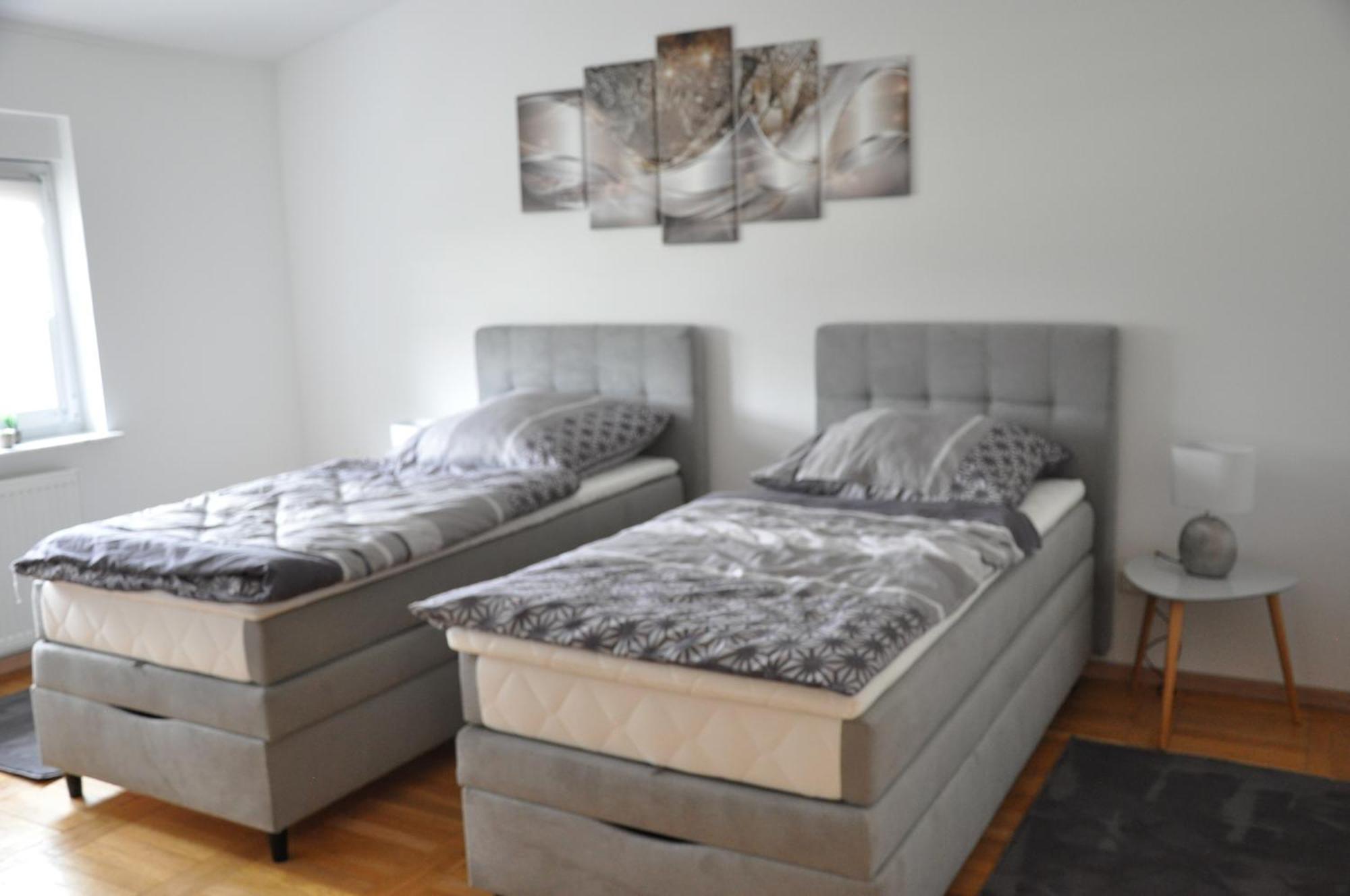 Ferienwohnung "Julka" Kostenloses W-Lan Гибелщат Екстериор снимка
